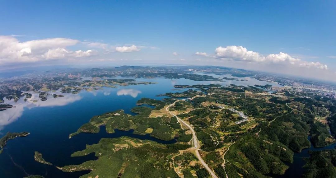 荆楚古韵，现代腾飞——湖北，历史与现代交融的璀璨之地